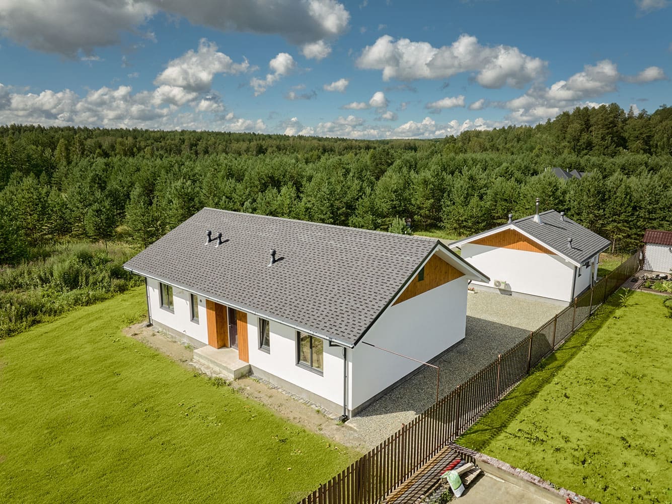 odnojetazhnyj-dom-hvojnyj-96m2-i-banya-33m2-5