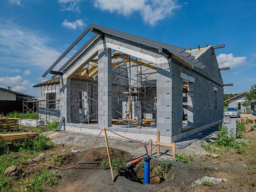 В коттеджном поселке Марьино завершаем строительство одноэтажного дома. - фото №5