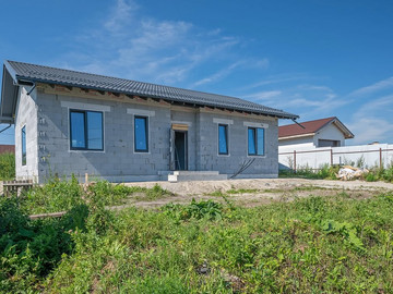 Установили окна и двери в одноэтажный дом КП Шато-2 - фото №4