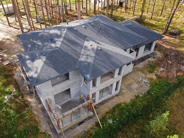 Закончили монтаж кровли двухэтажного дома 366м2 - фото №9