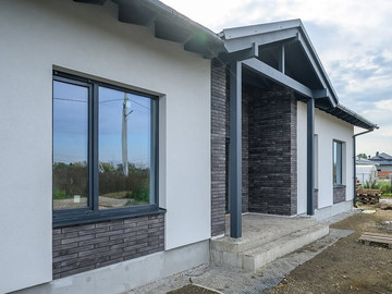 Завершили фасадные работы на одноэтажном доме 125м² в СНТ Новая Околица - фото №5